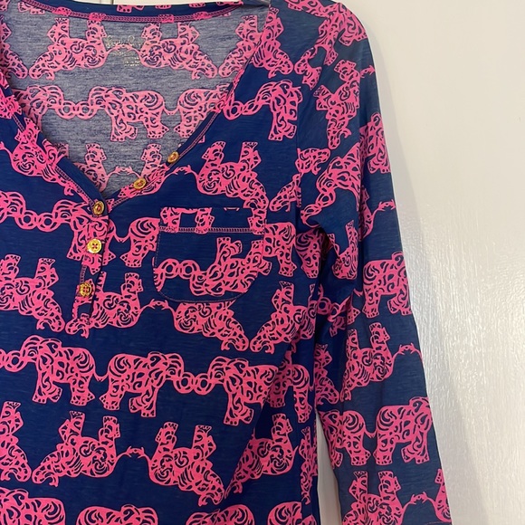 Lilly Pulitzer Elephant Print 3/4 sleeve shirt Size Small - Picture 4 of 7